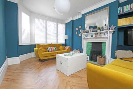 South Cliff Avenue, Eastbourne, BN20 7AH, Image 12