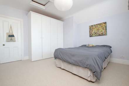 South Cliff Avenue, Eastbourne, BN20 7AH, Image 25