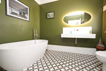 South Cliff Avenue, Eastbourne, BN20 7AH, Image 9