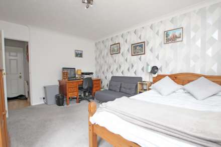 Branston Road, Eastbourne, BN22 0AL, Image 15