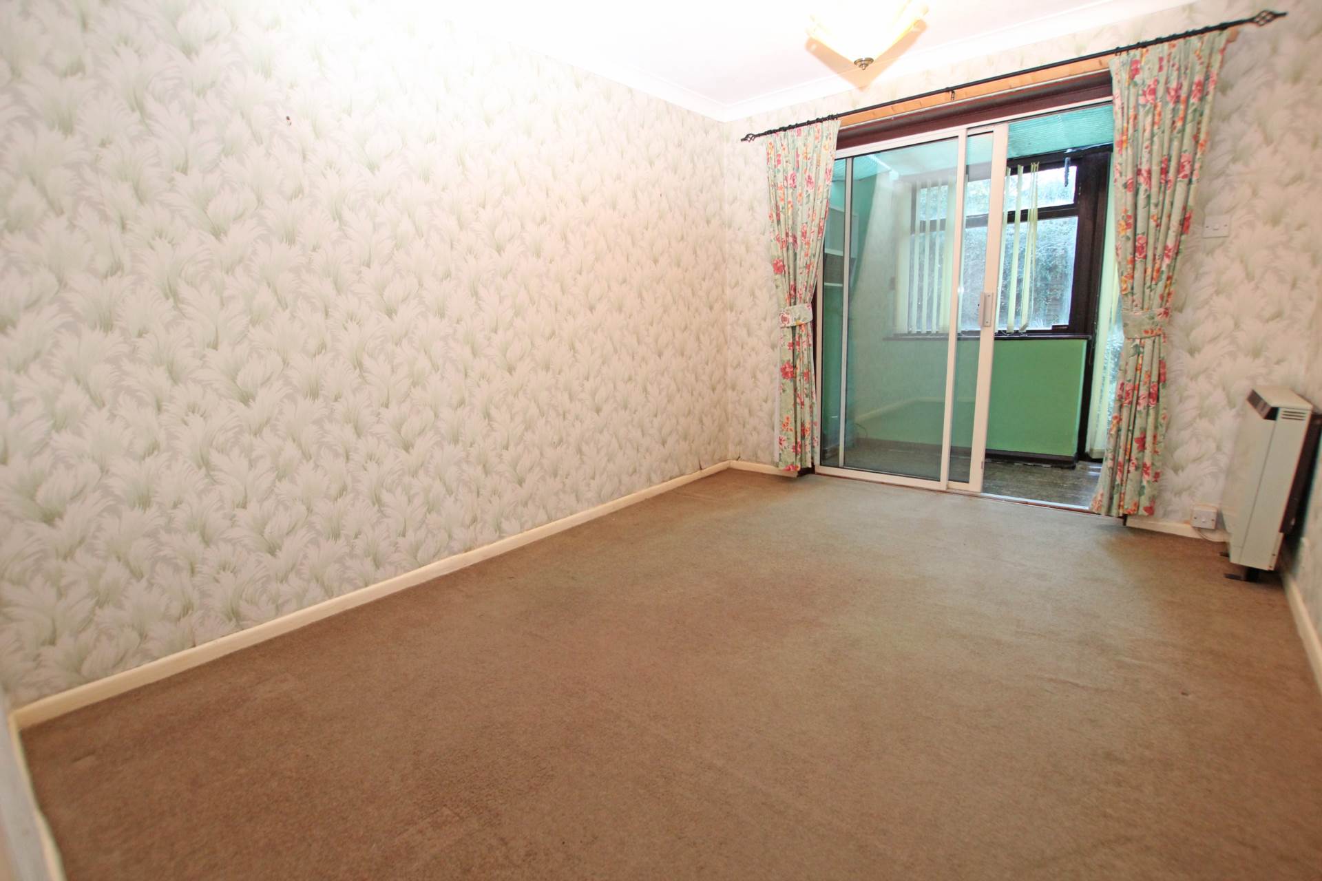 Hazelwood Avenue, Eastbourne, BN22 0SG, Image 6