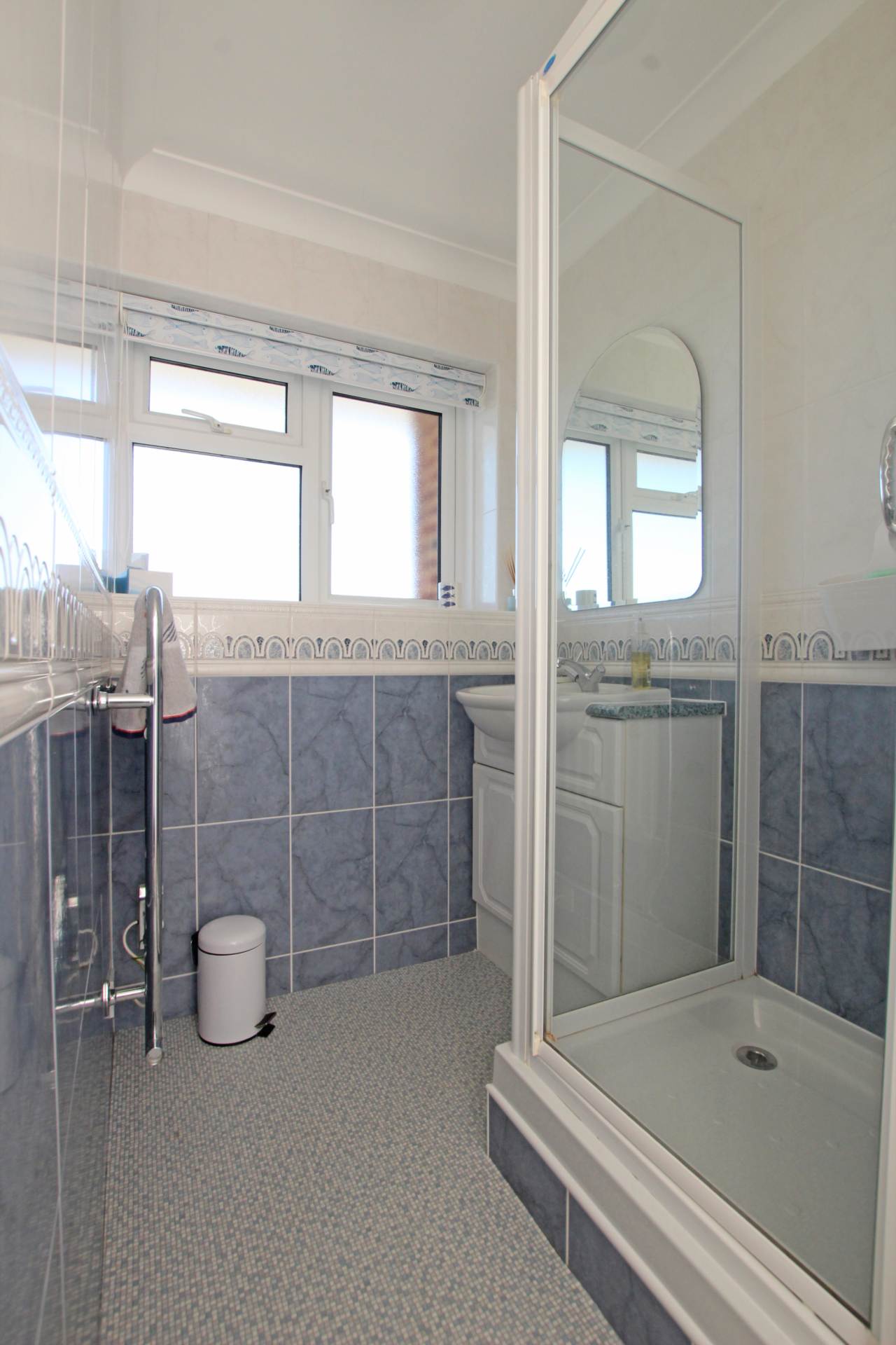 Cliff Road, Eastbourne, BN20 7XE, Image 10