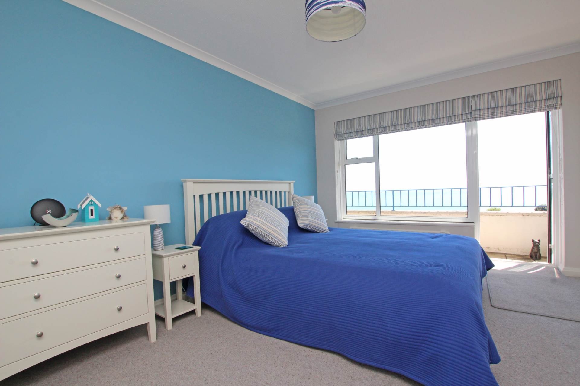 Cliff Road, Eastbourne, BN20 7XE, Image 5