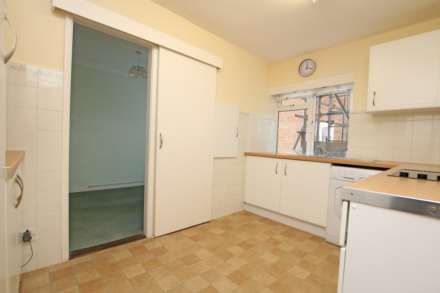 Blackwater Road, Eastbourne, BN21 4JF, Image 12