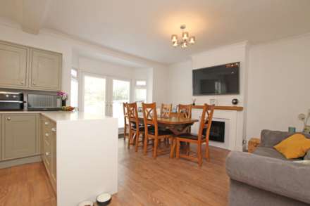 Willingdon Road, Eastbourne, BN20 9AJ, Image 12