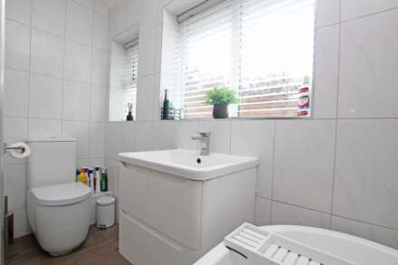 Willingdon Road, Eastbourne, BN20 9AJ, Image 25