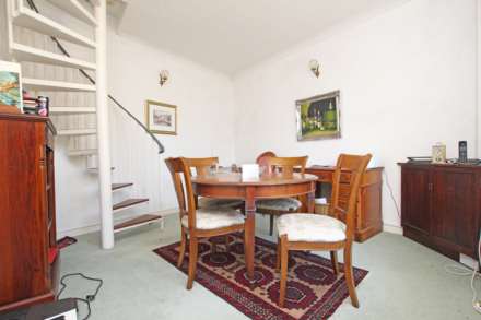 Selwyn Road, Eastbourne, BN21 2LA, Image 2