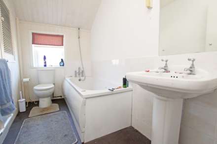 Selwyn Road, Eastbourne, BN21 2LA, Image 5
