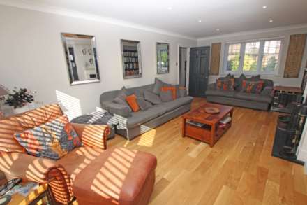 Rectory Close, Eastbourne, BN20 8AQ, Image 15