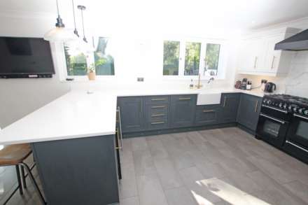Rectory Close, Eastbourne, BN20 8AQ, Image 16