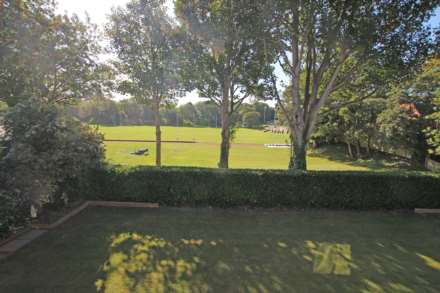 Rectory Close, Eastbourne, BN20 8AQ, Image 24