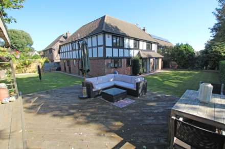 Rectory Close, Eastbourne, BN20 8AQ, Image 4