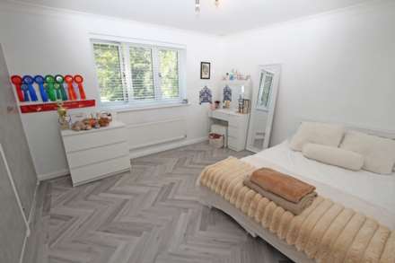 Rectory Close, Eastbourne, BN20 8AQ, Image 7