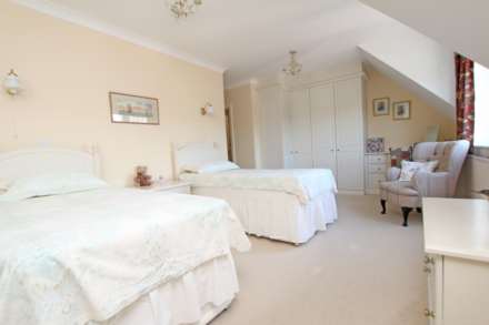 Grassington Road, Eastbourne, BN20 7BG, Image 17
