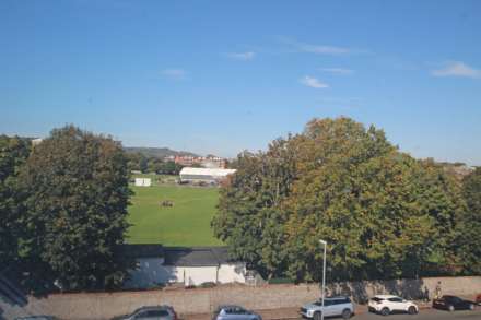Grassington Road, Eastbourne, BN20 7BG, Image 20