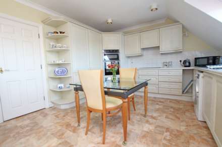 Grassington Road, Eastbourne, BN20 7BG, Image 21