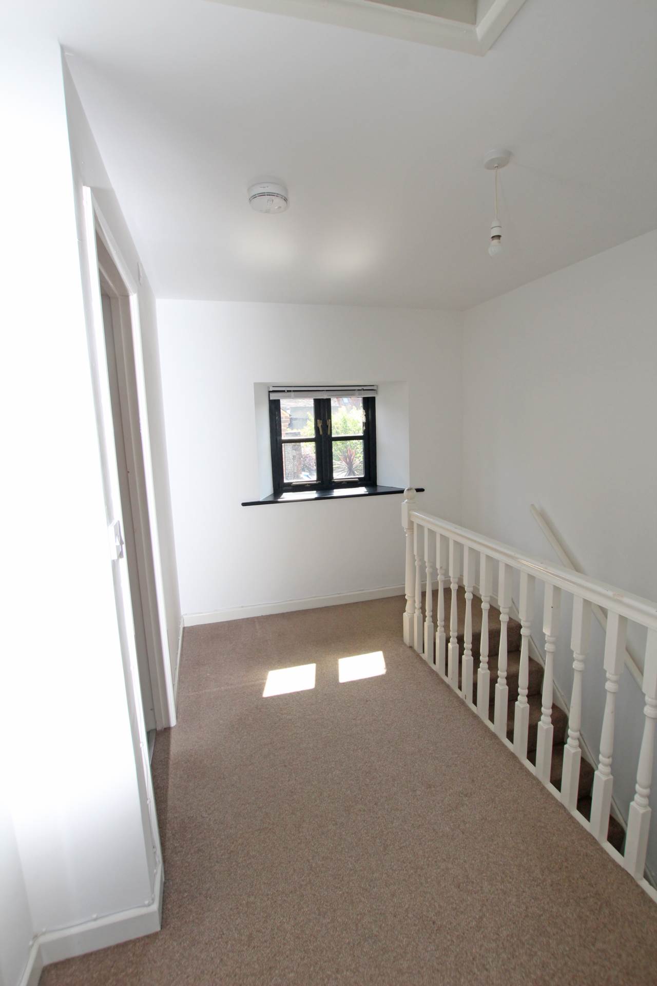 Ocklynge Road, Eastbourne, BN21 1PP, Image 10