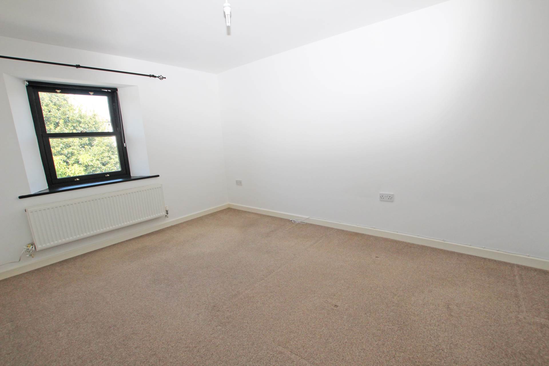 Ocklynge Road, Eastbourne, BN21 1PP, Image 6