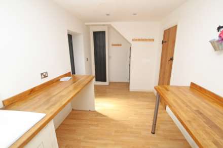 Ocklynge Road, Eastbourne, BN21 1PP, Image 5