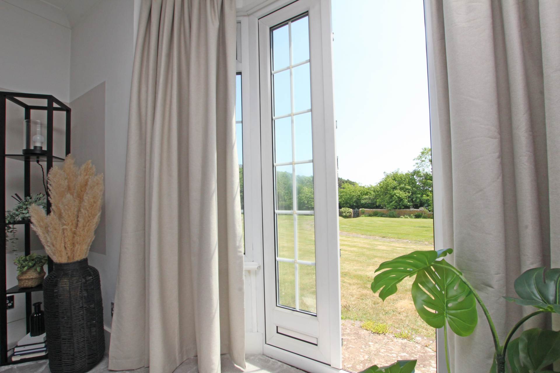 Ratton Drive, Eastbourne, BN20 9BT, Image 18