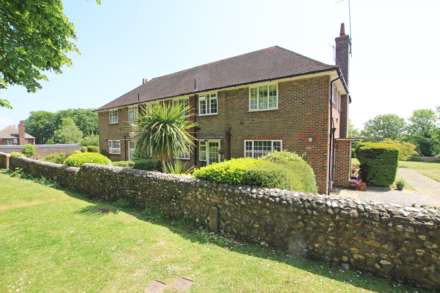 Ratton Drive, Eastbourne, BN20 9BT, Image 19