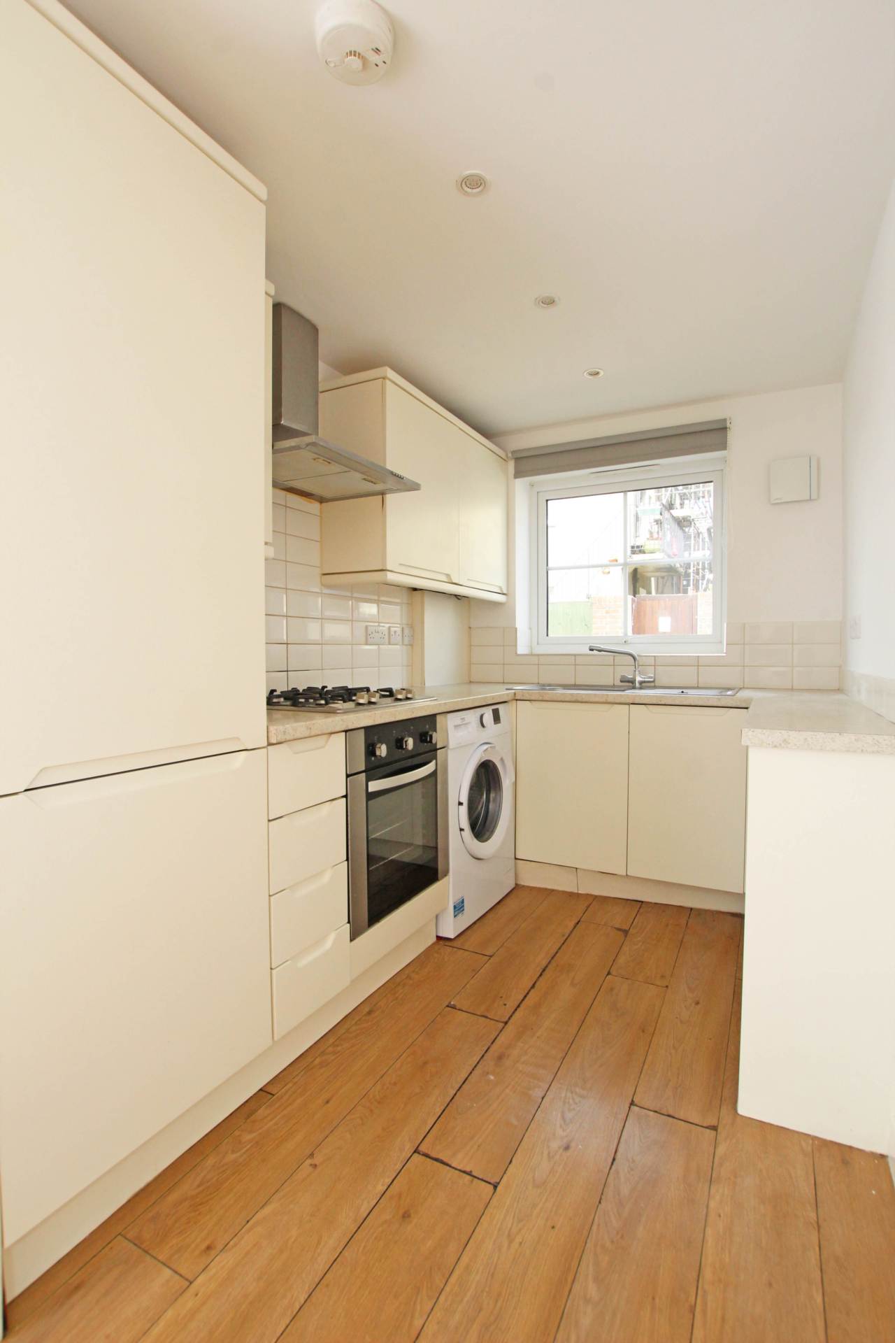 Lushington Lane, Eastbourne, BN21 4JL, Image 10
