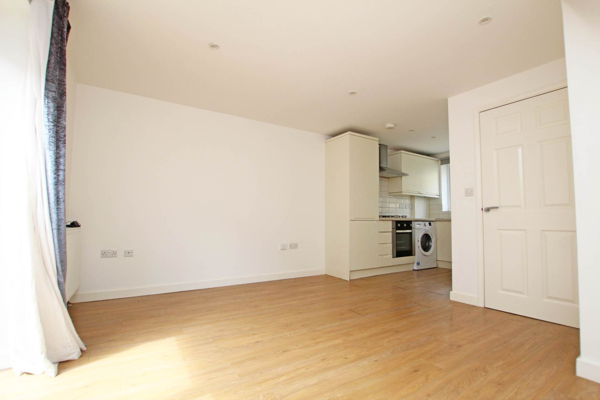 Lushington Lane, Eastbourne, BN21 4JL, Image 2