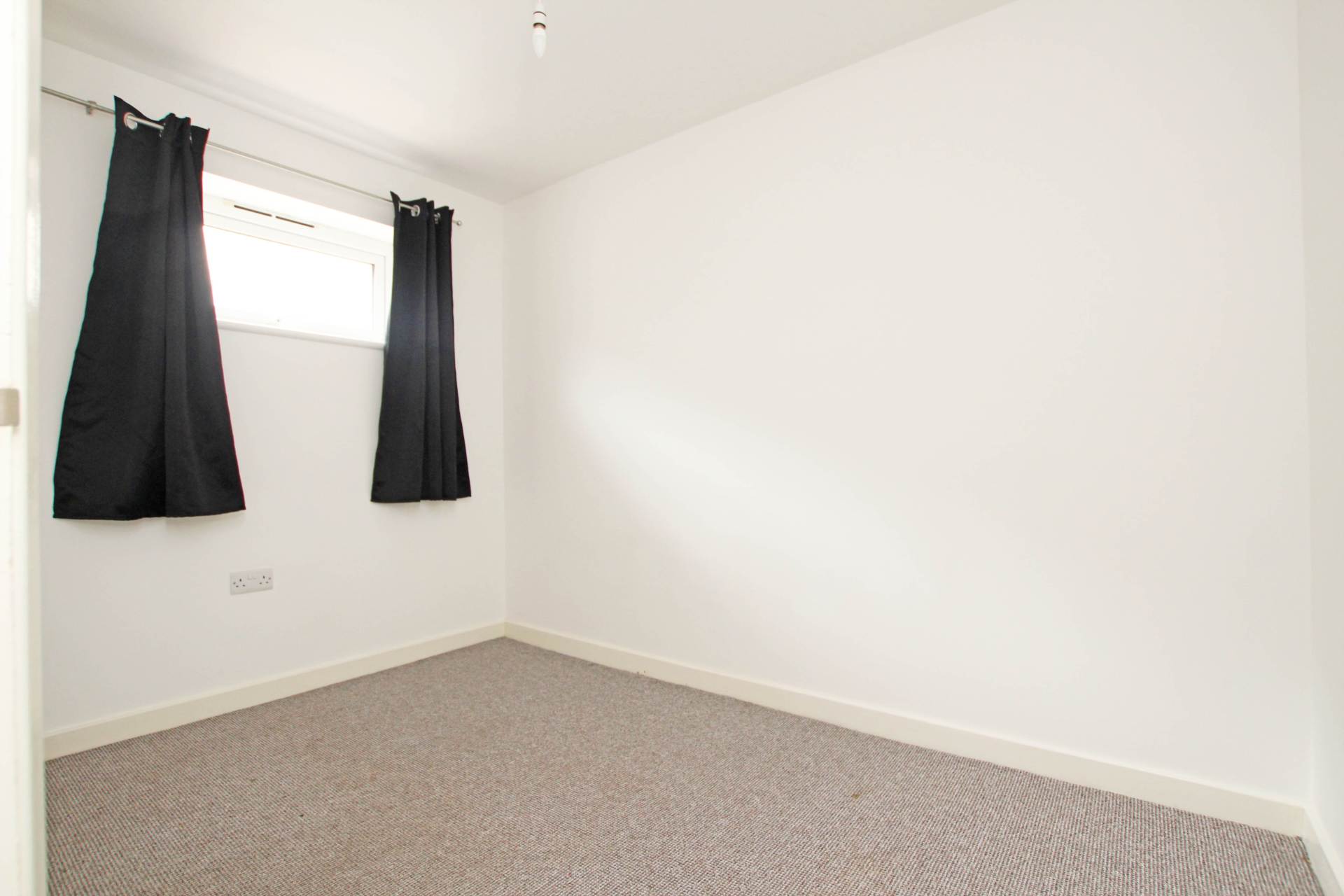 Lushington Lane, Eastbourne, BN21 4JL, Image 9