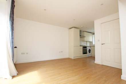 Lushington Lane, Eastbourne, BN21 4JL, Image 2