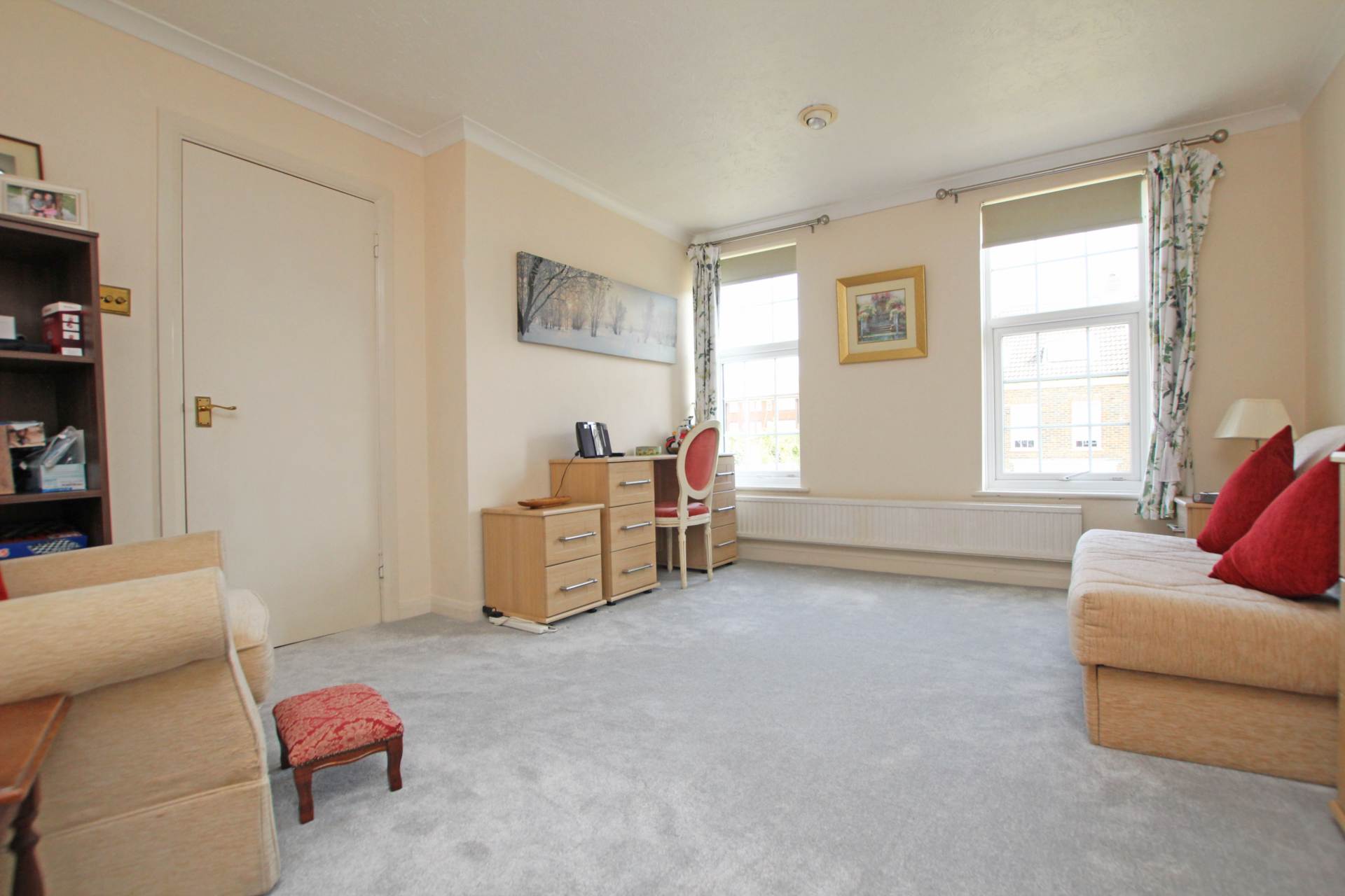 Chesterfield Gardens, Eastbourne, BN20 7NJ, Image 20