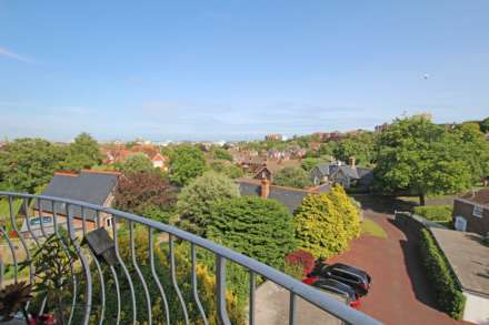 Meads Road, Eastbourne, BN20 7PX, Image 2