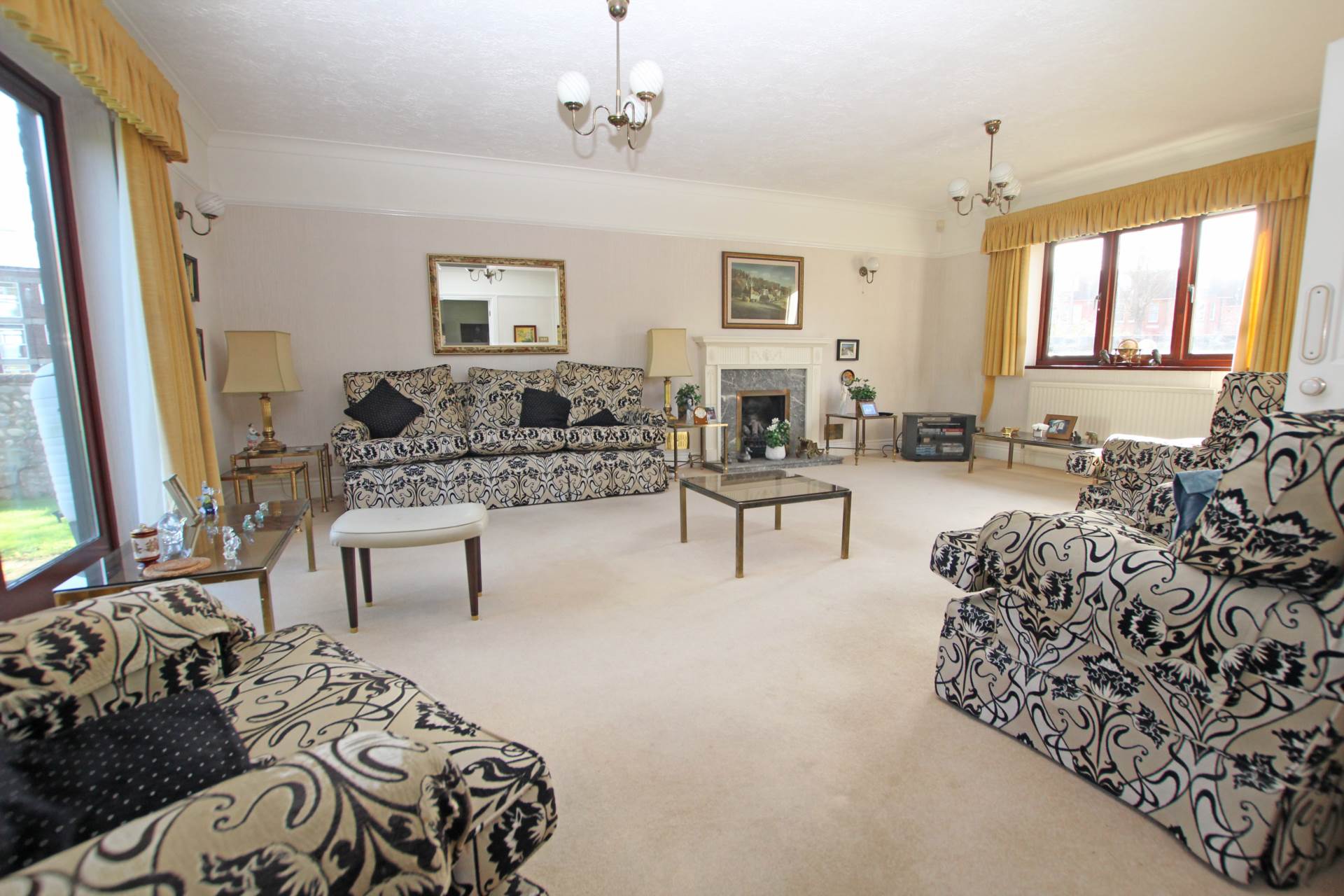 Saffrons Park, Eastbourne, BN20 7UX, Image 3