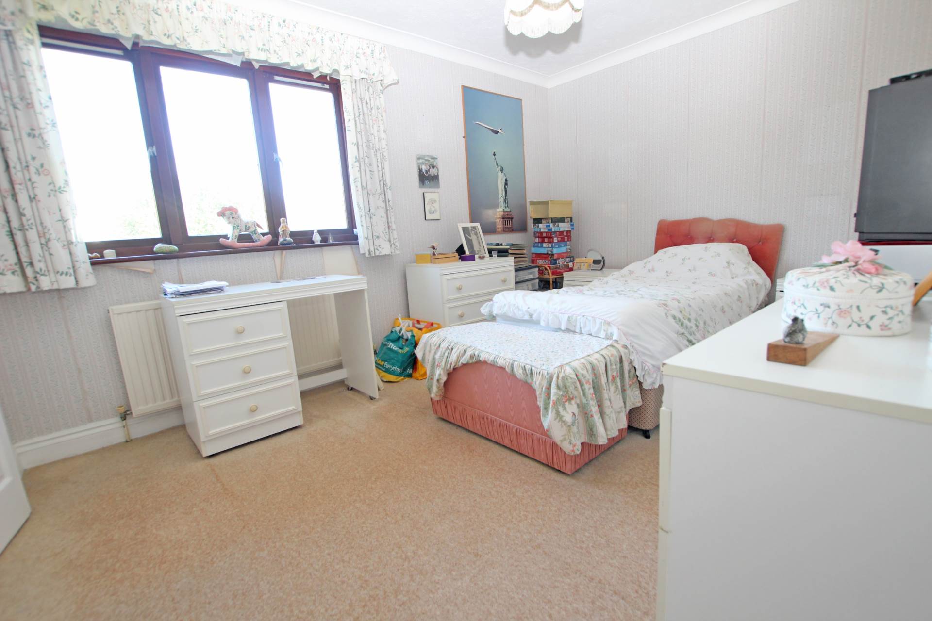 Saffrons Park, Eastbourne, BN20 7UX, Image 9