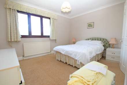 Saffrons Park, Eastbourne, BN20 7UX, Image 6