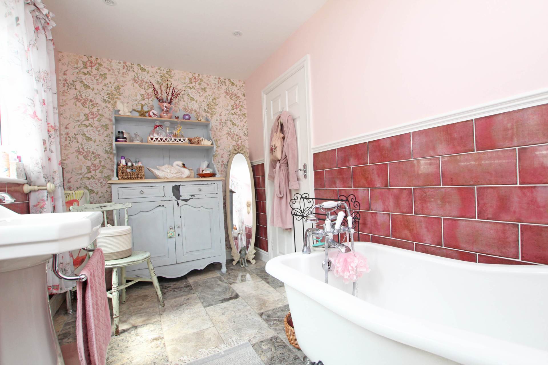 Willingdon Park Drive, Eastbourne, BN22 0DB, Image 5