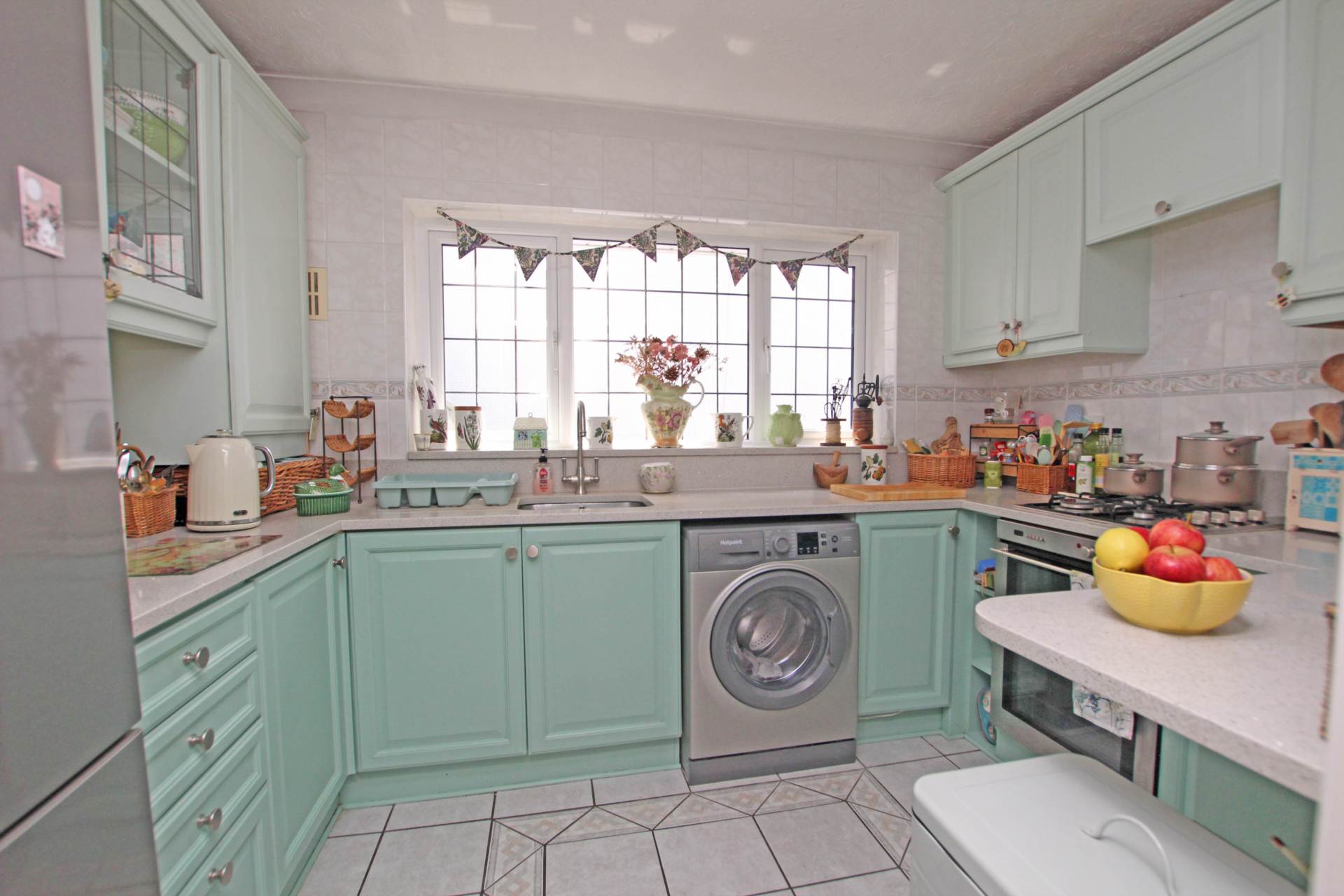 Willingdon Park Drive, Eastbourne, BN22 0DB, Image 6