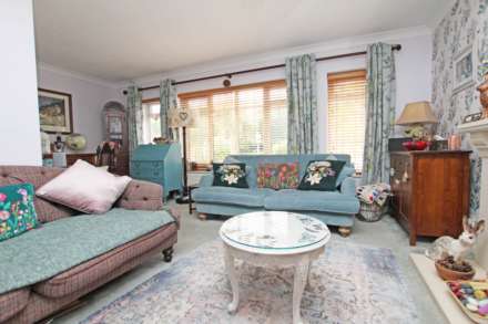 Willingdon Park Drive, Eastbourne, BN22 0DB, Image 11