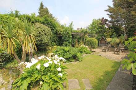 Willingdon Park Drive, Eastbourne, BN22 0DB, Image 21