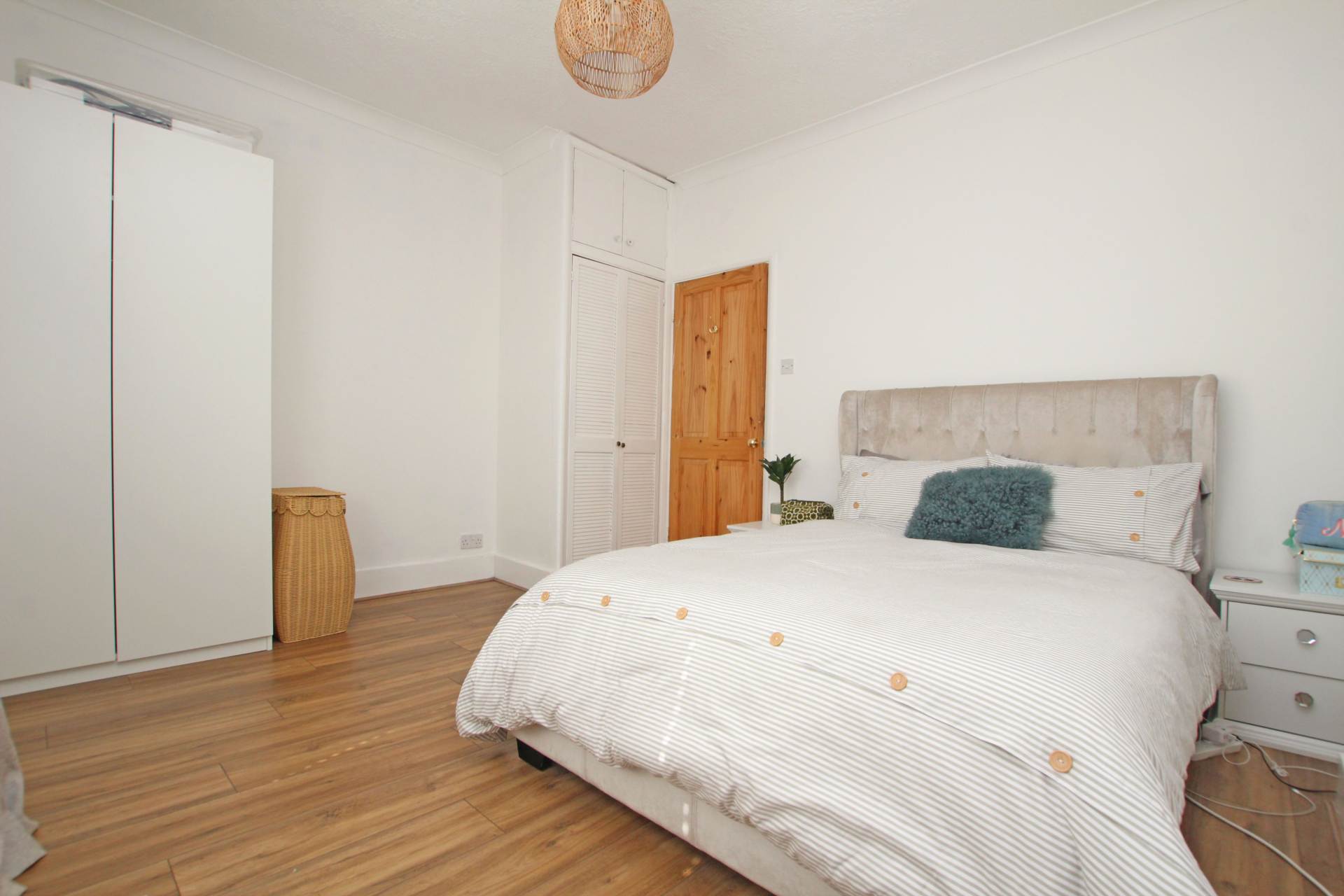 Oxford Road, Eastbourne, BN22 8EA, Image 3