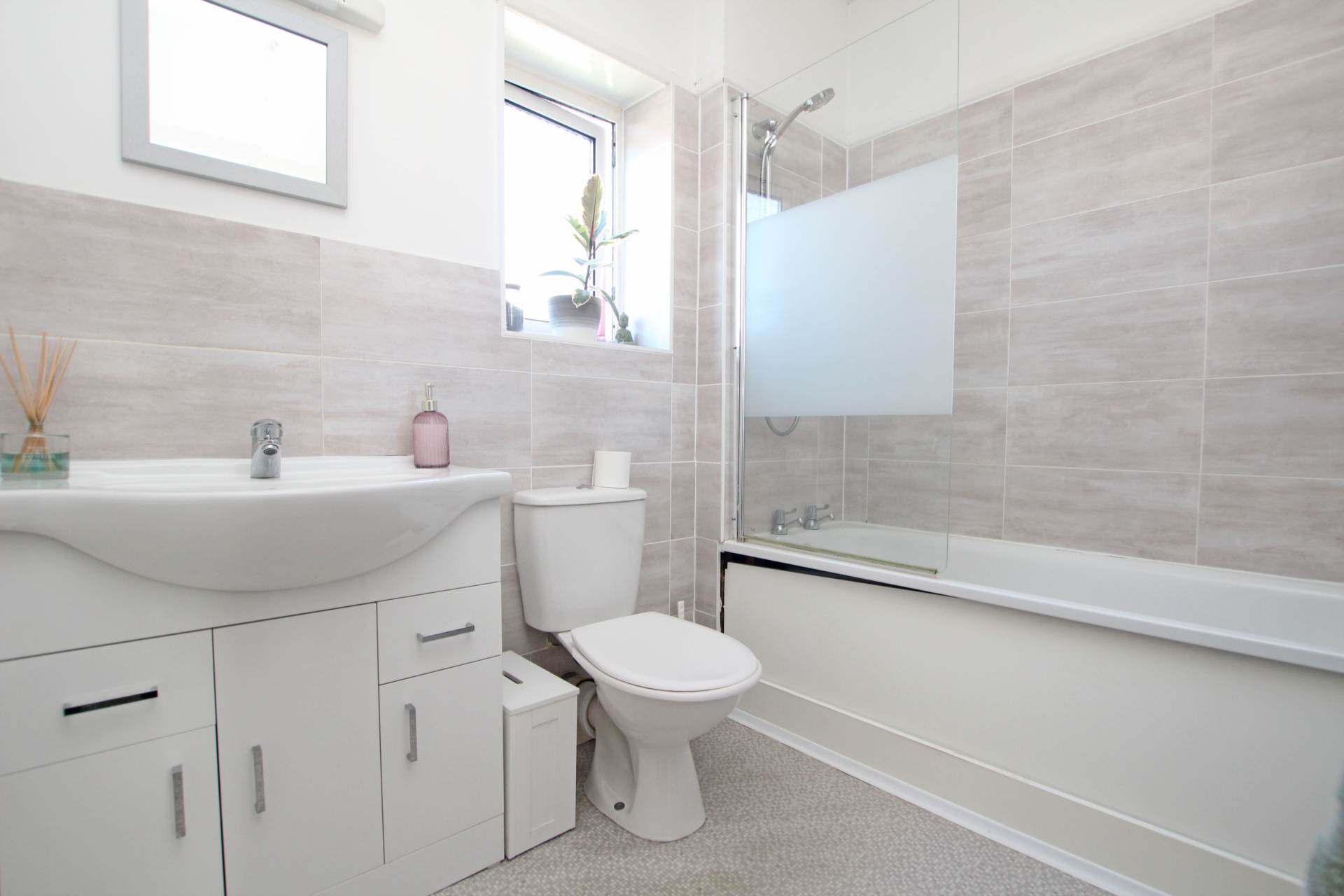 Oxford Road, Eastbourne, BN22 8EA, Image 6