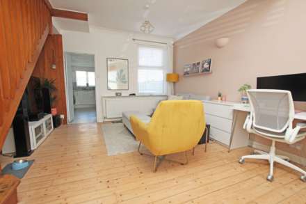Oxford Road, Eastbourne, BN22 8EA, Image 11