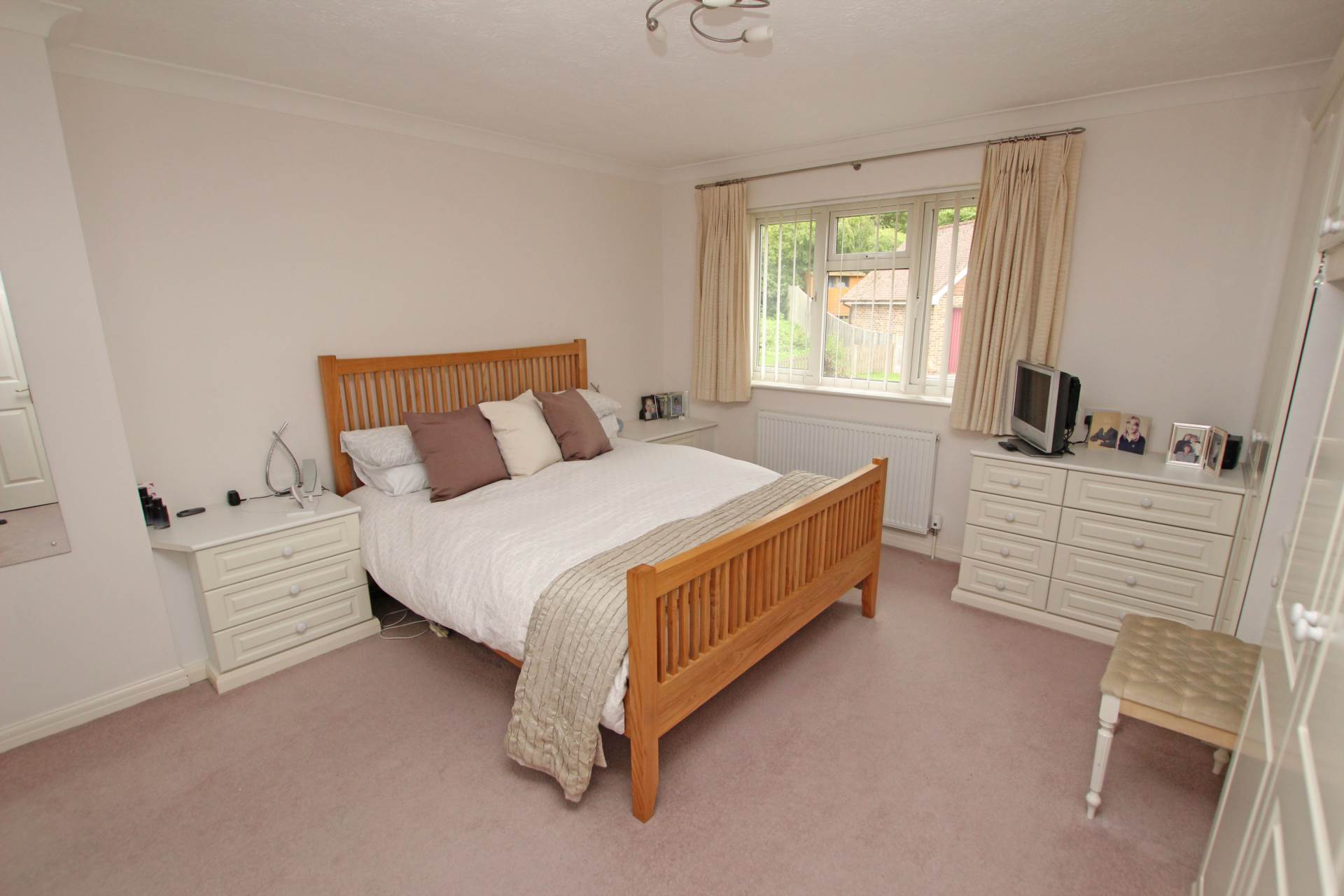 Badgers Brow, Willingdon Village,Eastbourne, BN20 9EE, Image 6