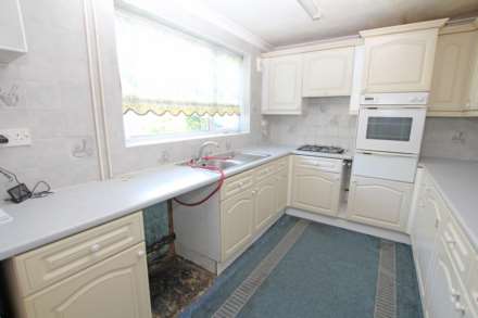 Burton Road, Eastbourne, BN21 2RF, Image 4