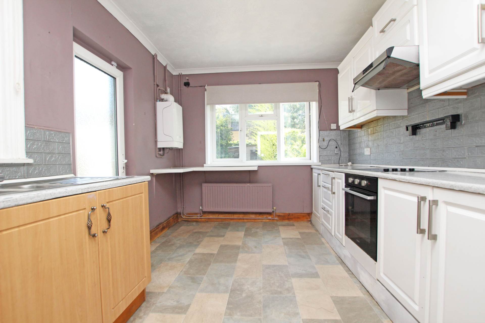 New Road, Eastbourne, BN22 8BT, Image 2