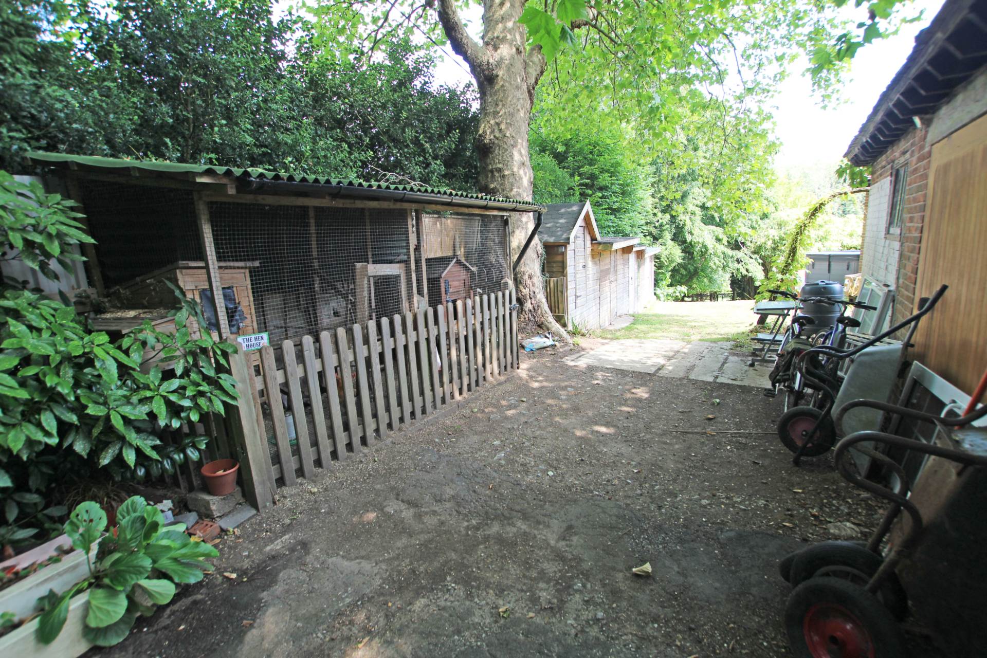 Grove Hill, Hellingly, BN27 4HG, Image 14