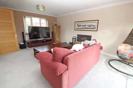 Rochester Close, Eastbourne, BN20 7TW, Image 4