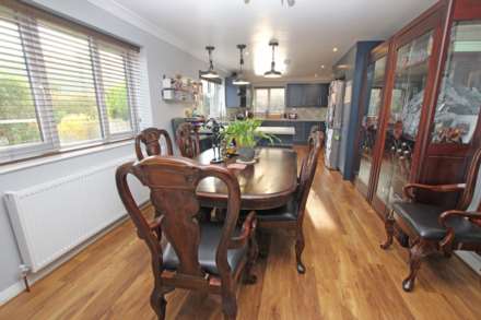 Rochester Close, Eastbourne, BN20 7TW, Image 5