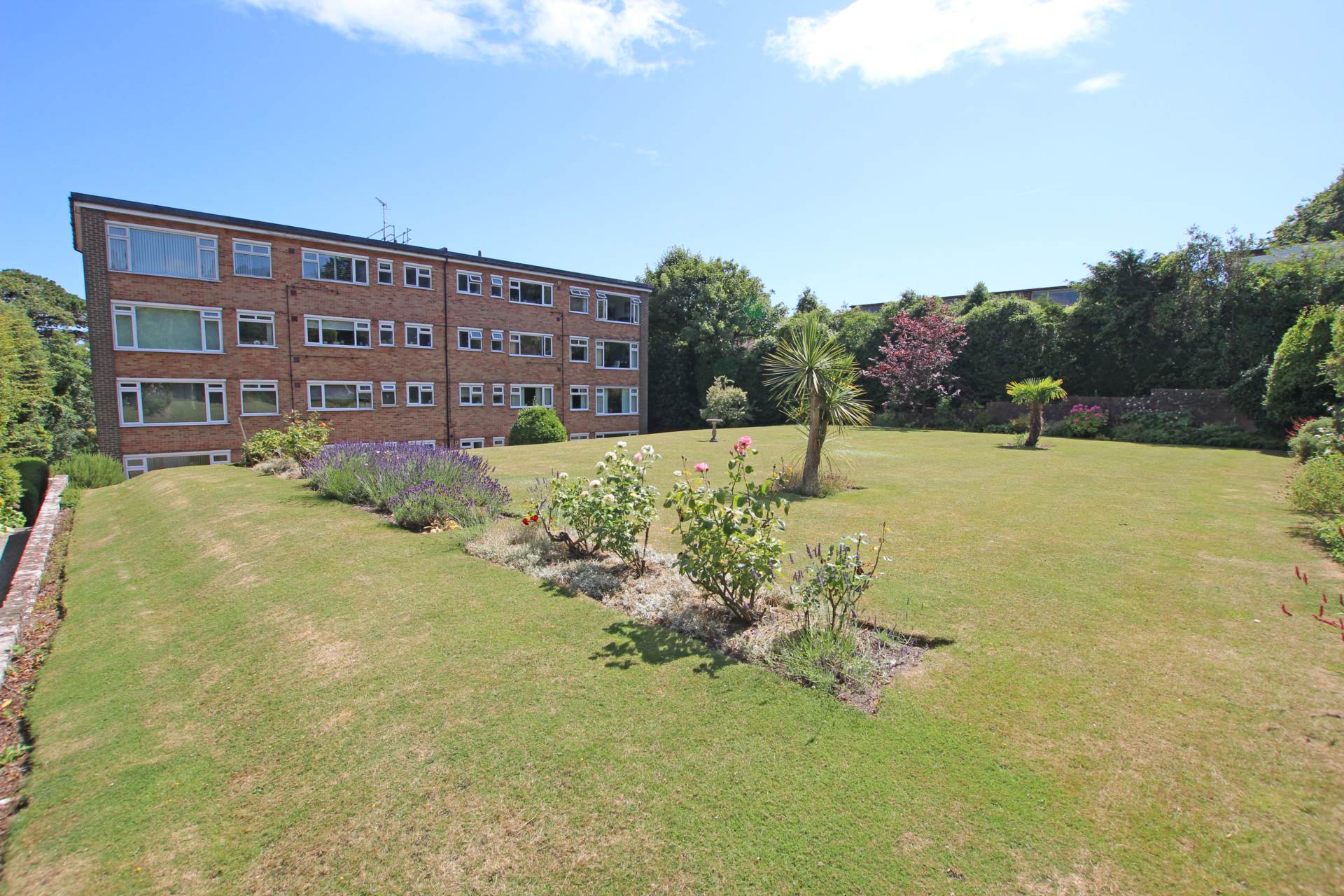 Carlisle Road, Eastbourne, BN20 7TD, Image 21