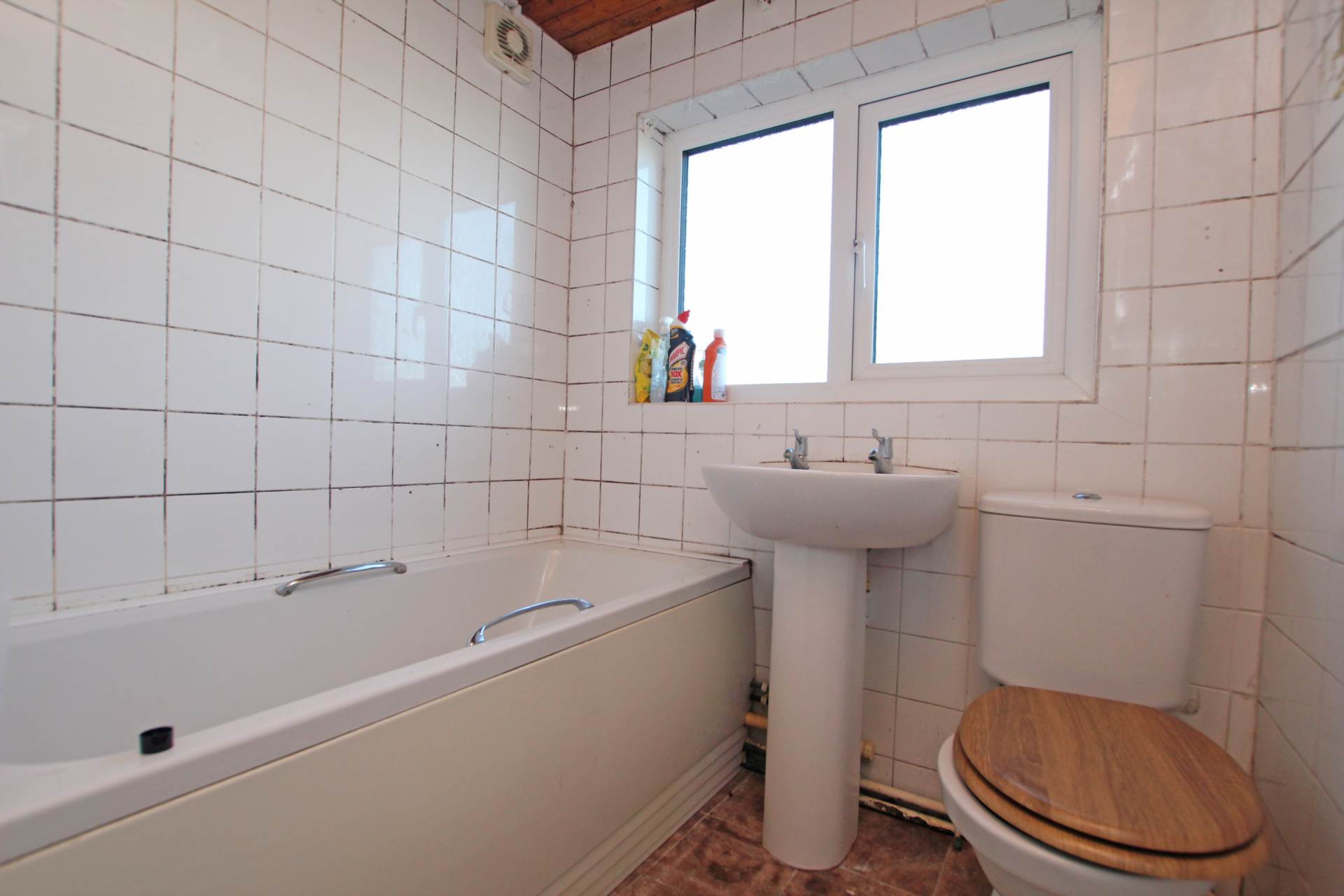 Winchcombe Road, Eastbourne, BN22 8DF, Image 11