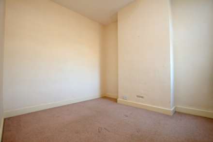 Winchcombe Road, Eastbourne, BN22 8DF, Image 8
